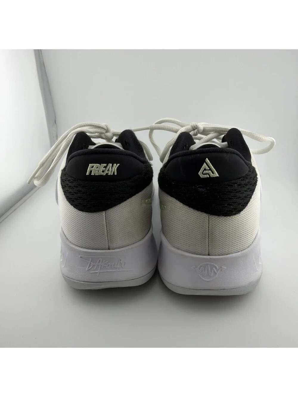 Nike Zoom Freak 4 (GS) Big Kids' Shoes White-Black-Barely Volt 6.5 Y